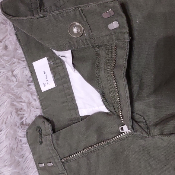 Gap shorts City short - Picture 3 of 7